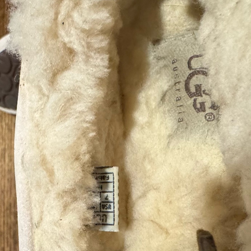 UGG Women's Pale Pink Moccasin Slippers - Picture 3 of 3
